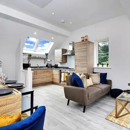 Finest Retreats - Captains Retreat, * Whitby